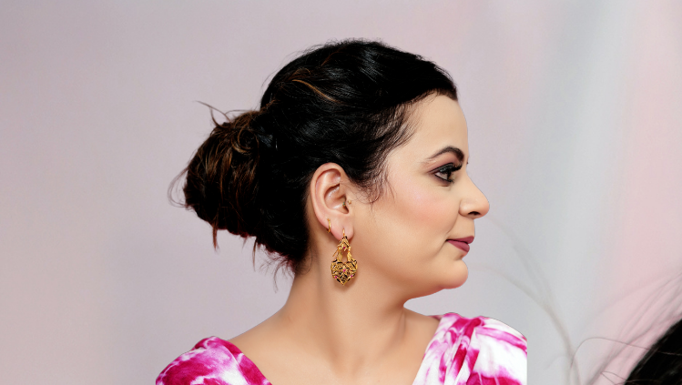 shanti gold tone silver earrings